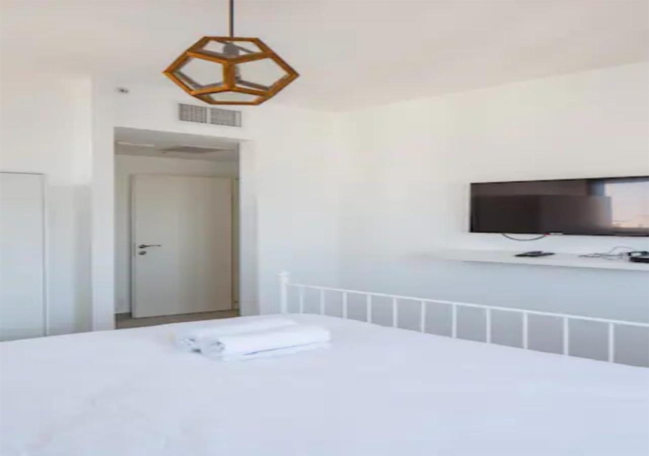 O&O Group- Magical 4Br Apt With Panoramic Sea View Бат-Ям Экстерьер фото