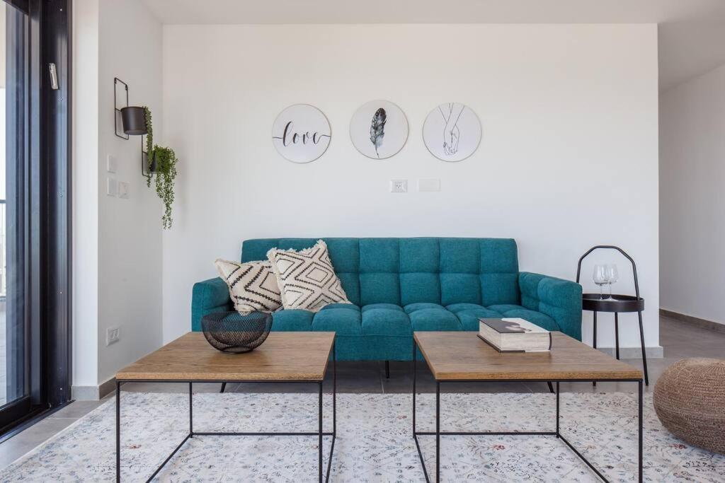 O&O Group- Magical 4Br Apt With Panoramic Sea View Бат-Ям Экстерьер фото