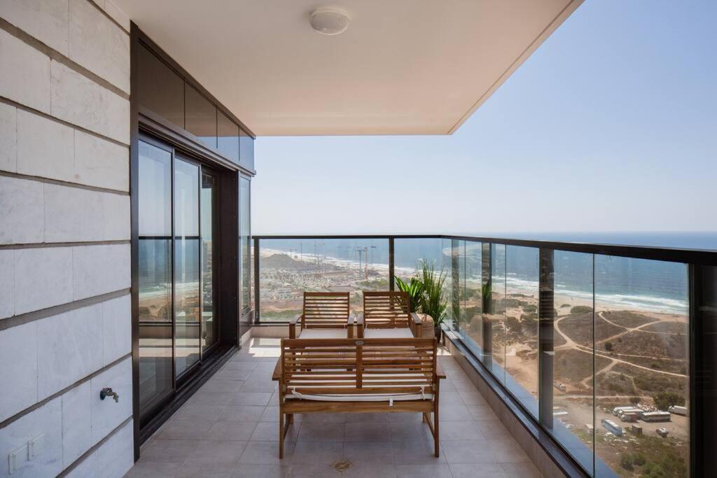 O&O Group- Magical 4Br Apt With Panoramic Sea View Бат-Ям Экстерьер фото